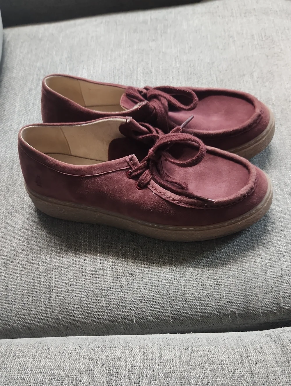 Hush Puppies Wine Suede Casual Lace-Up Platform Shoe Merlot Red 9.5